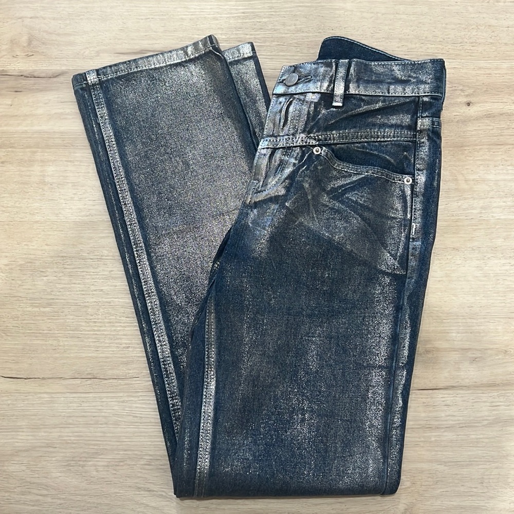 BDG metallic cowboy jeans! Super fun and cute for parties aswell. In size 25